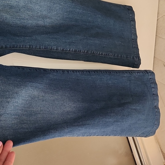 Flared Denim dungaree/jumpsuit - Picture 5 of 11